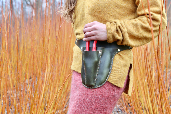 Pine Gardener's Tool Belt